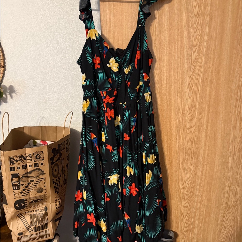 Torrid Retro Chic Black Floral Midi Dress - Picture 3 of 5